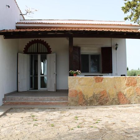Casa Bouganville Villetta Tra Le Vigne E Il Mare Менфі Екстер'єр фото